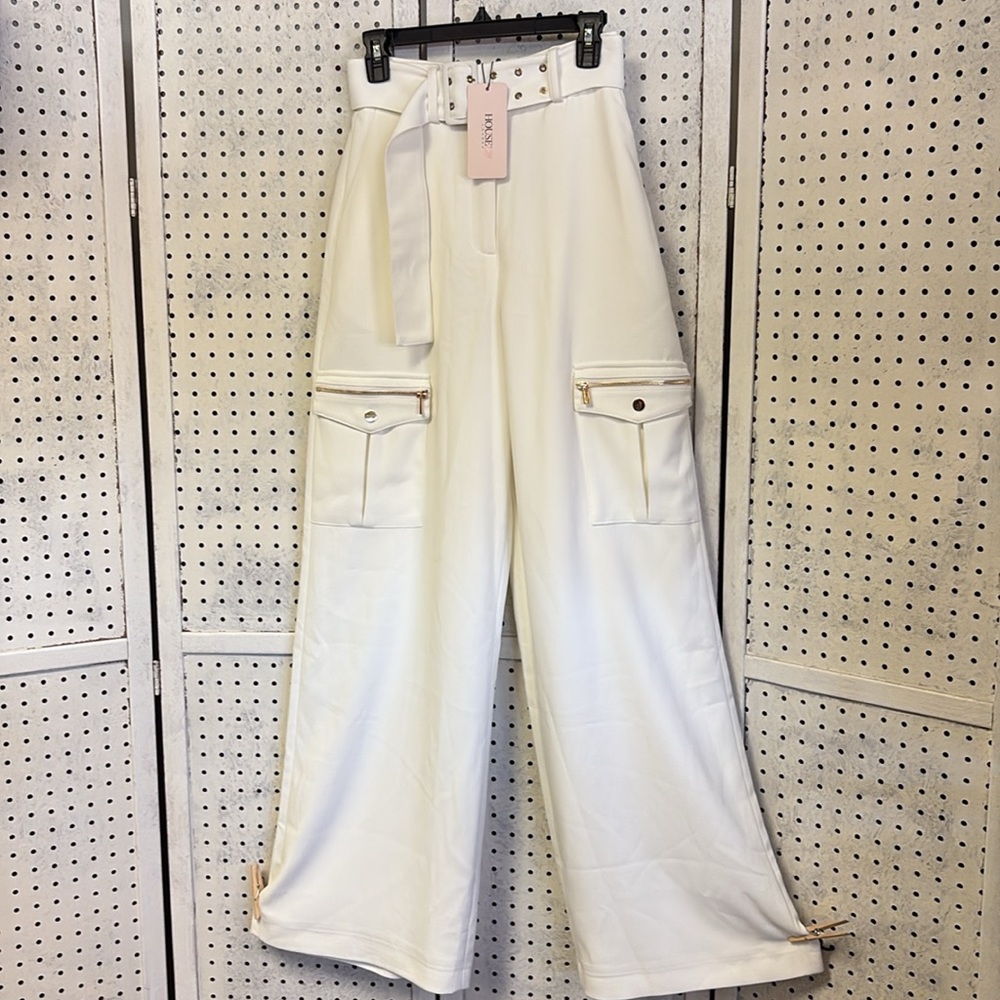 NWT House of CB